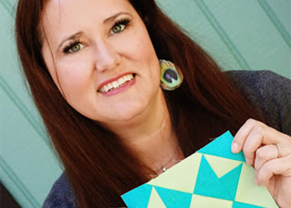 Carolina Moore - Crafting Youtube Success