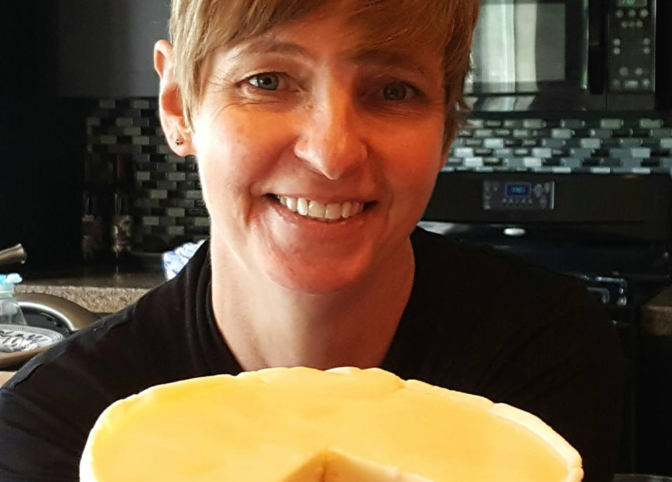 083: Lisa Peterson - Making Youtube Cheesy