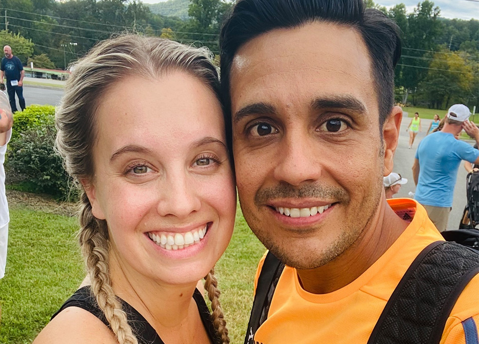 097: Lauren Fernandez - Being your authentic self on Youtube