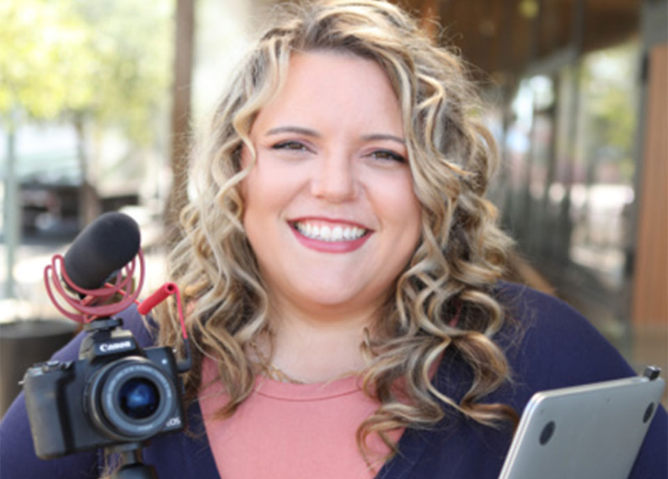 164: How Brands are Reacting to the Unstoppable Creator Economy with Desiree Martinez