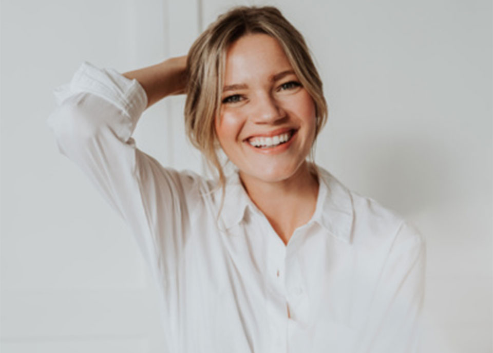 165: Master TikTok with Melissa Hughes